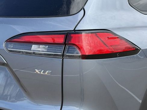 Used 2026 Toyota Corolla Cross XLE w/ Convenience Package image 7
