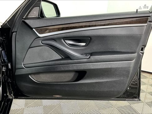 Used 2016 BMW 535i Sedan image 21