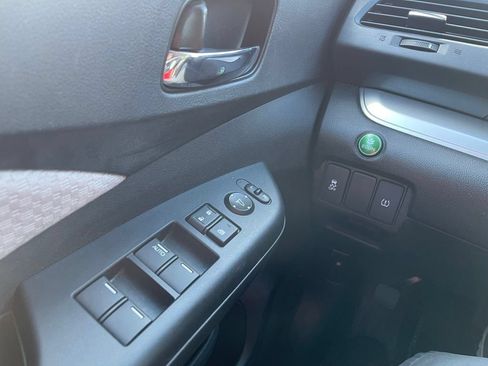 Used 2016 Honda CR-V EX image 12