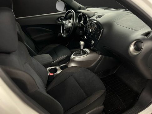 Used 2013 Nissan Juke SV AWD/4WD image 21