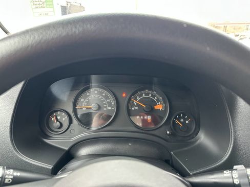 Used 2014 Jeep Patriot Sport w/ Power Value Group image 14