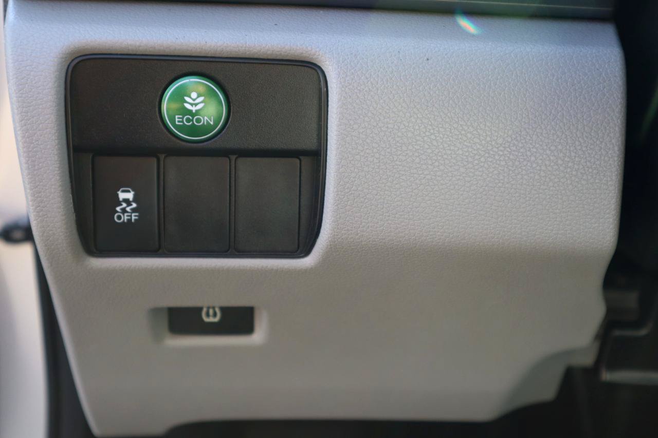 Used 2015 Honda Accord LX image 14
