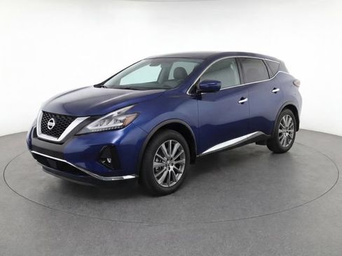 Used 2021 Nissan Murano SV w/ SV Special Edition Package FWD image 3