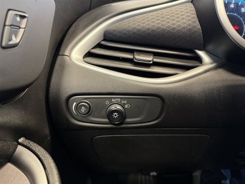 Used 2023 Chevrolet Malibu LT image 26