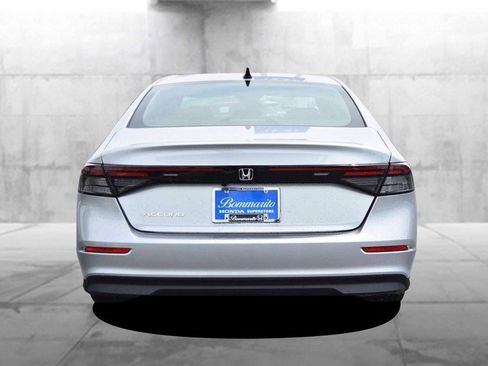 New 2025 Honda Accord SE image 6