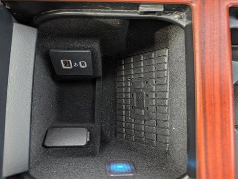 Used 2024 Lincoln Navigator L Reserve AWD/4WD image 40