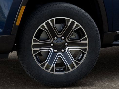 New 2026 Jeep Grand Wagoneer 4WD image 8