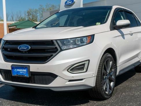 Used 2018 Ford Edge Sport w/ Equipment Group 401A AWD/4WD image 2