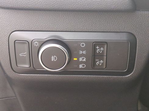 Used 2025 Ford Escape ST-Line Select AWD/4WD image 18