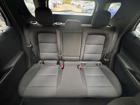 Used 2025 Chevrolet Equinox LT image 34