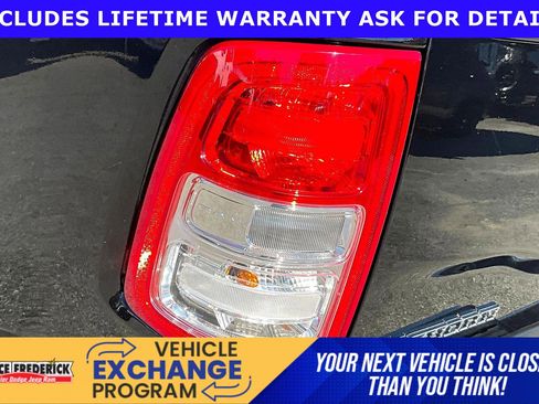 Used 2023 RAM 3500 Big Horn w/ Level 1 Equipment Group AWD/4WD image 22