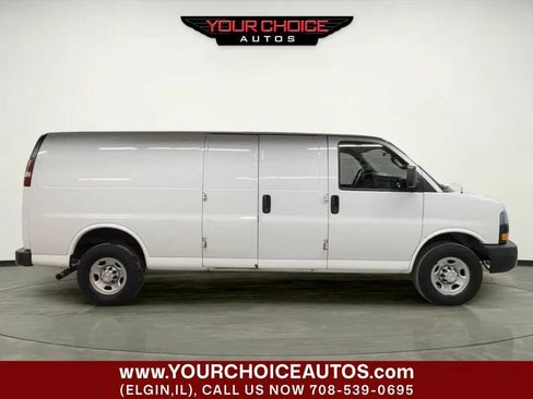 Used 2019 Chevrolet Express 2500 2500 3dr Extended Cargo Van w/ Driver Convenience Package image 6
