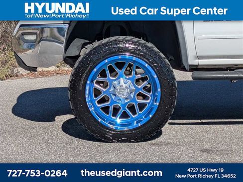 Used 2016 GMC Sierra 1500 SLE image 10