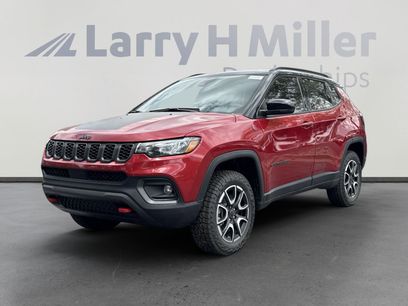 New 2025 Jeep Compass Trailhawk w/ Trailhawk Convenience Group