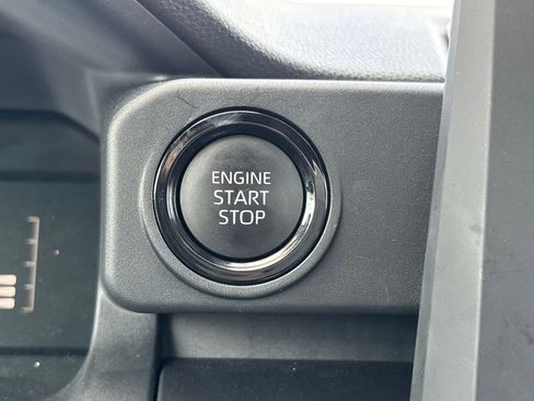 Used 2026 Toyota Tacoma SR AWD/4WD image 21