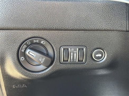 Used 2022 Dodge Charger Scat Pack image 17