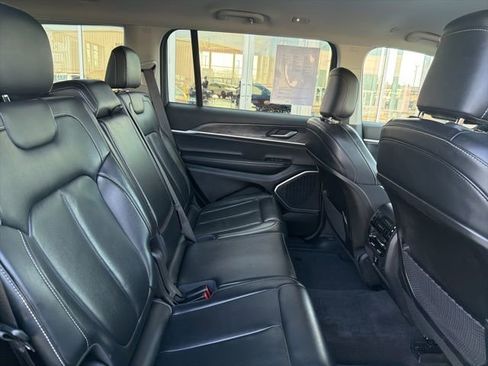 Used 2021 Jeep Grand Cherokee L Limited image 35