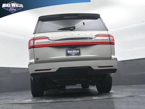 Used 2020 Lincoln Navigator Reserve w/ Equipment Group 208A Reserve RWD image 22
