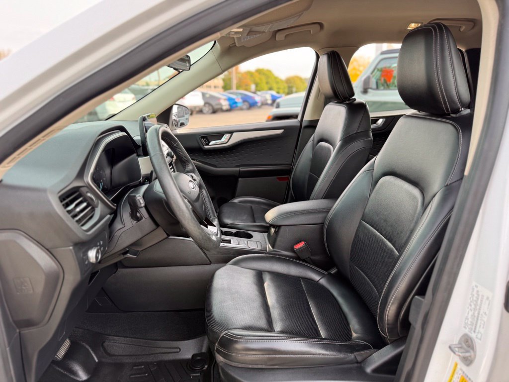 Certified 2020 Ford Escape SEL AWD/4WD image 10