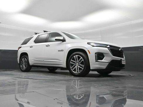 Used 2023 Chevrolet Traverse High Country image 27