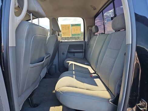 Used 2006 Dodge Ram 1500 Truck SLT w/ Trailer Tow Group image 16