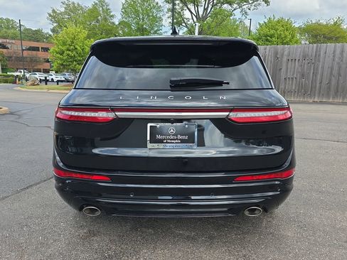 Used 2025 Lincoln Corsair Grand Touring w/ Equipment Group 301A AWD/4WD image 4