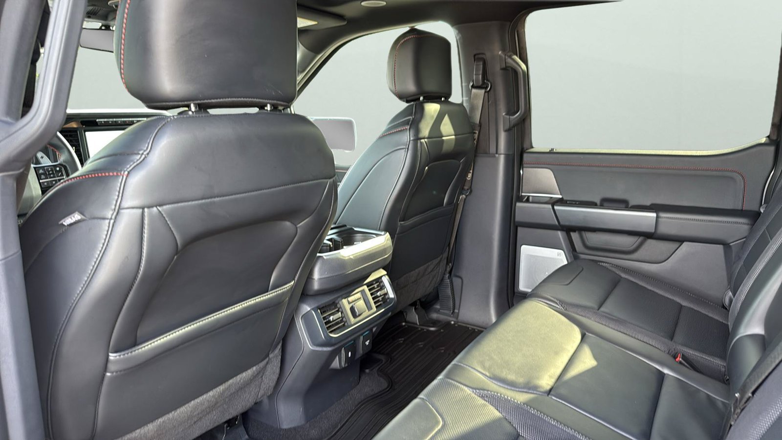 Used 2024 Ford F150 Raptor AWD/4WD image 33