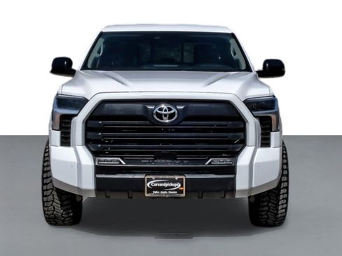 Used 2022 Toyota Tundra SR5 w/ SR5 Convenience Package image 3