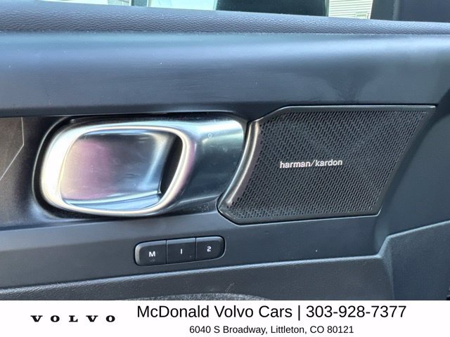 Used 2023 Volvo XC40 Recharge Ultimate w/ Protection Package Premier AWD/4WD image 8
