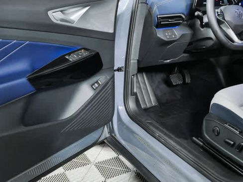 Certified 2024 Volkswagen ID.4 S RWD image 10