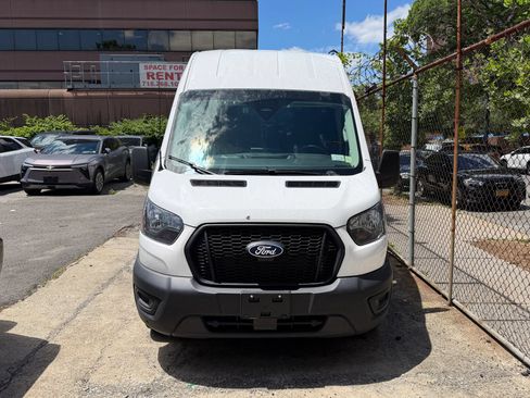 Used 2026 Ford Transit 350 148 High Roof RWD image 2