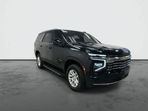 Used 2026 Chevrolet Tahoe LT AWD/4WD image 6