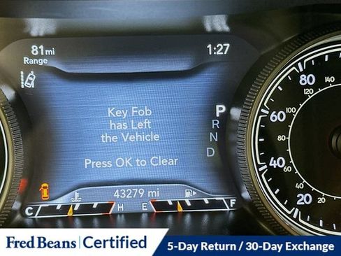 Used 2022 Jeep Cherokee Limited AWD/4WD image 15