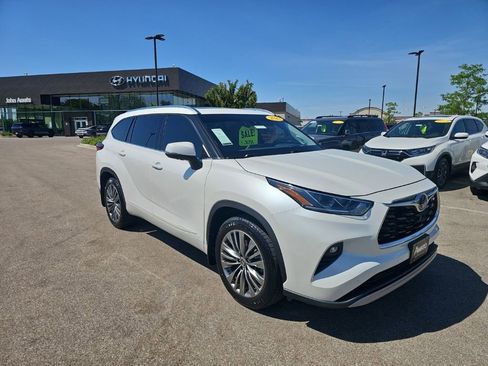 Used 2020 Toyota Highlander Platinum AWD/4WD image 7