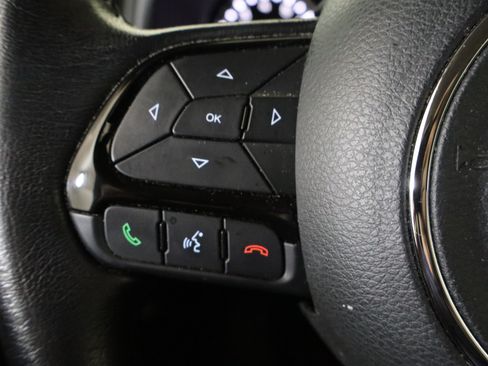 Used 2020 Jeep Renegade Altitude AWD/4WD image 26