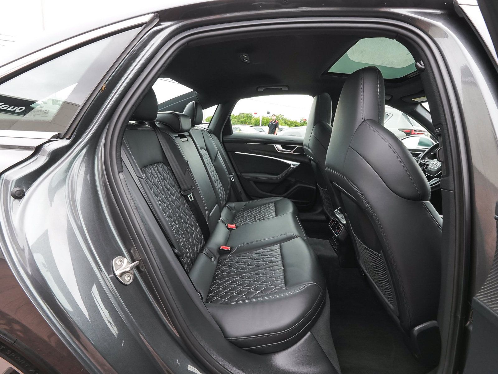 Used 2022 Audi S6 Premium Plus AWD/4WD image 40
