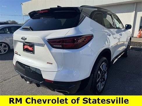 Used 2024 Chevrolet Blazer RS w/ Driver Confidence II Package image 3