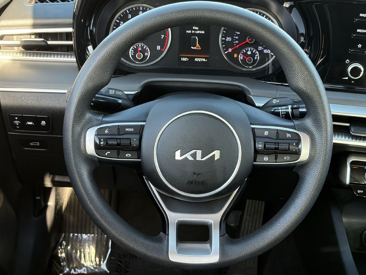 Used 2023 Kia K5 LXS FWD image 16