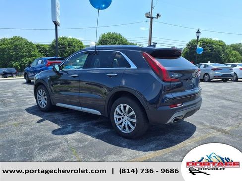 Used 2023 Cadillac XT4 Premium Luxury image 4