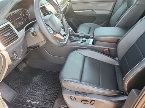 Used 2022 Volkswagen Atlas SEL AWD/4WD image 7
