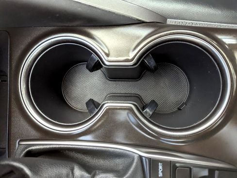 Used 2022 Toyota Camry XSE image 32