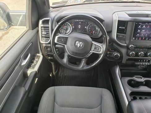 Used 2021 RAM 1500 Big Horn AWD/4WD image 16