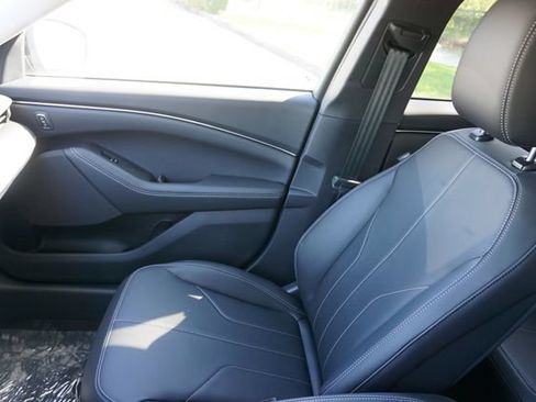 New 2026 Ford Mustang Mach-E Select w/ Comfort Package Lite RWD image 32