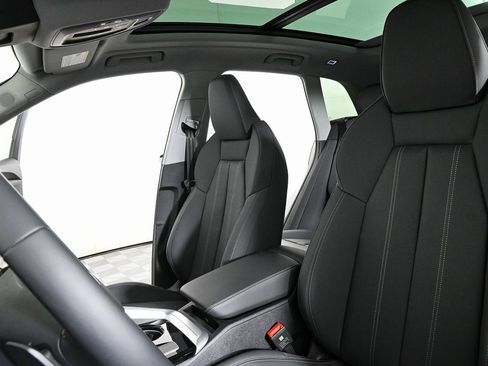 New 2025 Audi Q5 Premium Plus w/ Premium Plus image 5