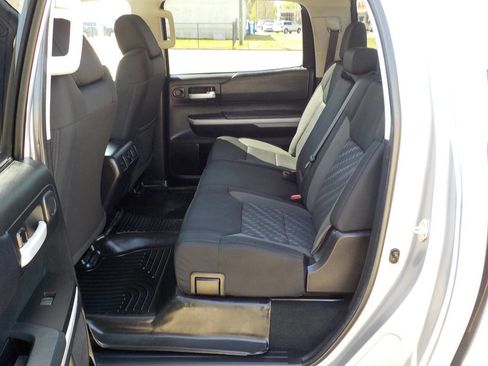 Used 2021 Toyota Tundra SR5 w/ Convenience Package image 23