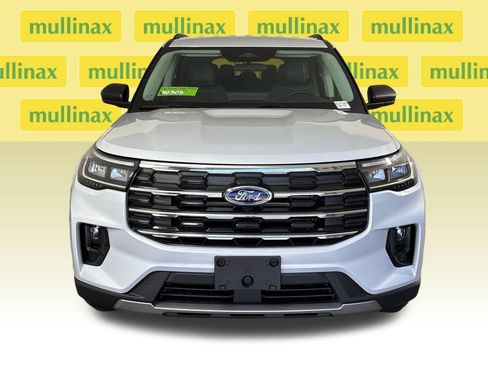 New 2026 Ford Explorer Active w/ Active Comfort Package RWD image 16