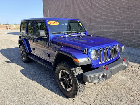 Used 2018 Jeep Wrangler Unlimited Rubicon w/ Dual Top Group AWD/4WD image 7