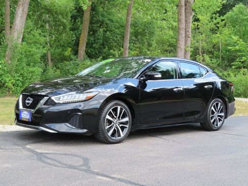 Used 2023 Nissan Maxima SL FWD image 25