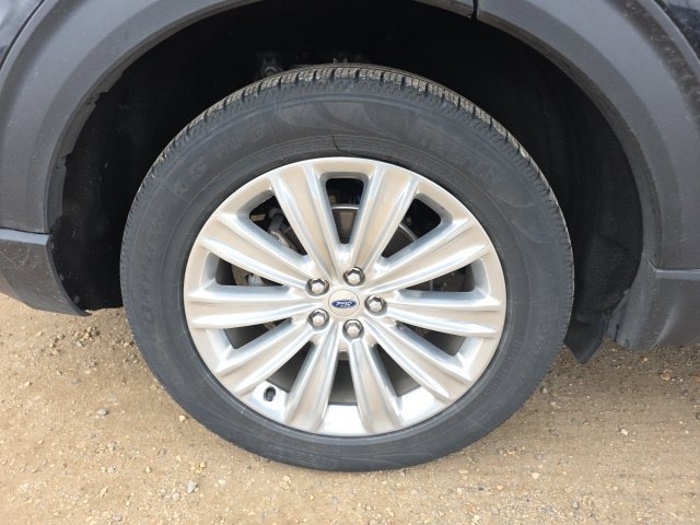 Used 2020 Ford Explorer Limited w/ Class III Trailer Tow Package AWD/4WD image 9