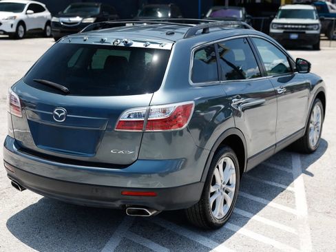 Used 2011 MAZDA CX-9 Grand Touring w/ Moonroof & Bose Audio Pkg FWD image 7